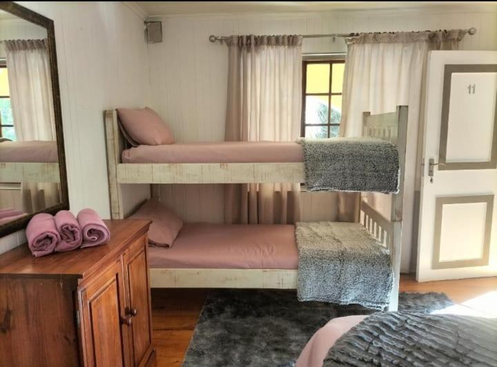 Knysna N2 Lodge Экстерьер фото